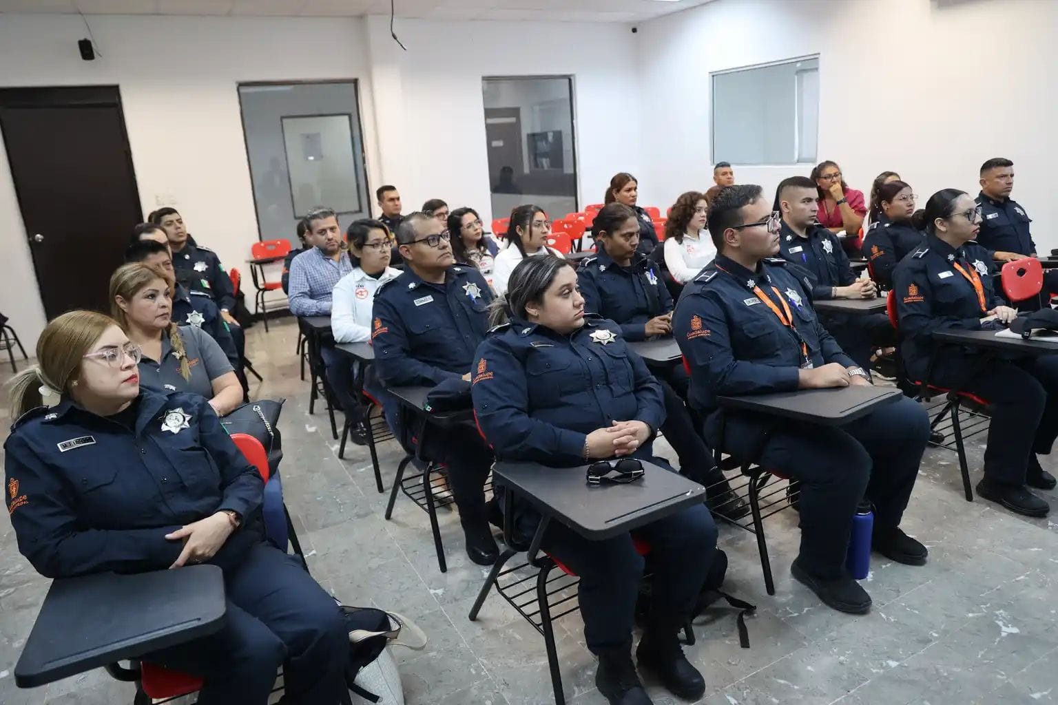 Capacita UNICEF a policías y personal del Guadalupe rumbo al Mundial 2026 Capacita UNICEF a policías y personal del Guadalupe rumbo al Mundial 2026