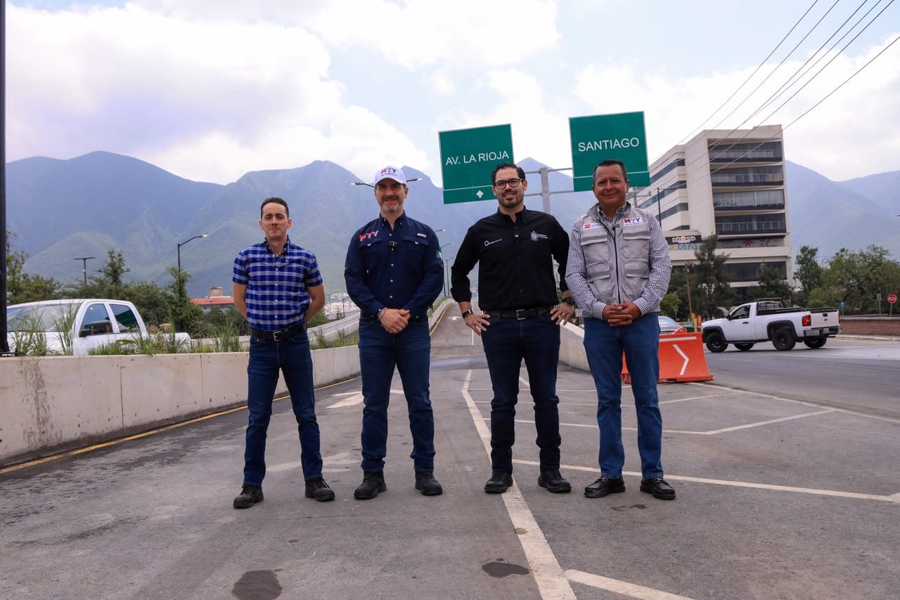 Recorre Adrián de la Garza Circuito Vial Huajuco con alcaldes de Santiago y Allende Recorre Adrián de la Garza Circuito Vial Huajuco con alcaldes de Santiago y Allende