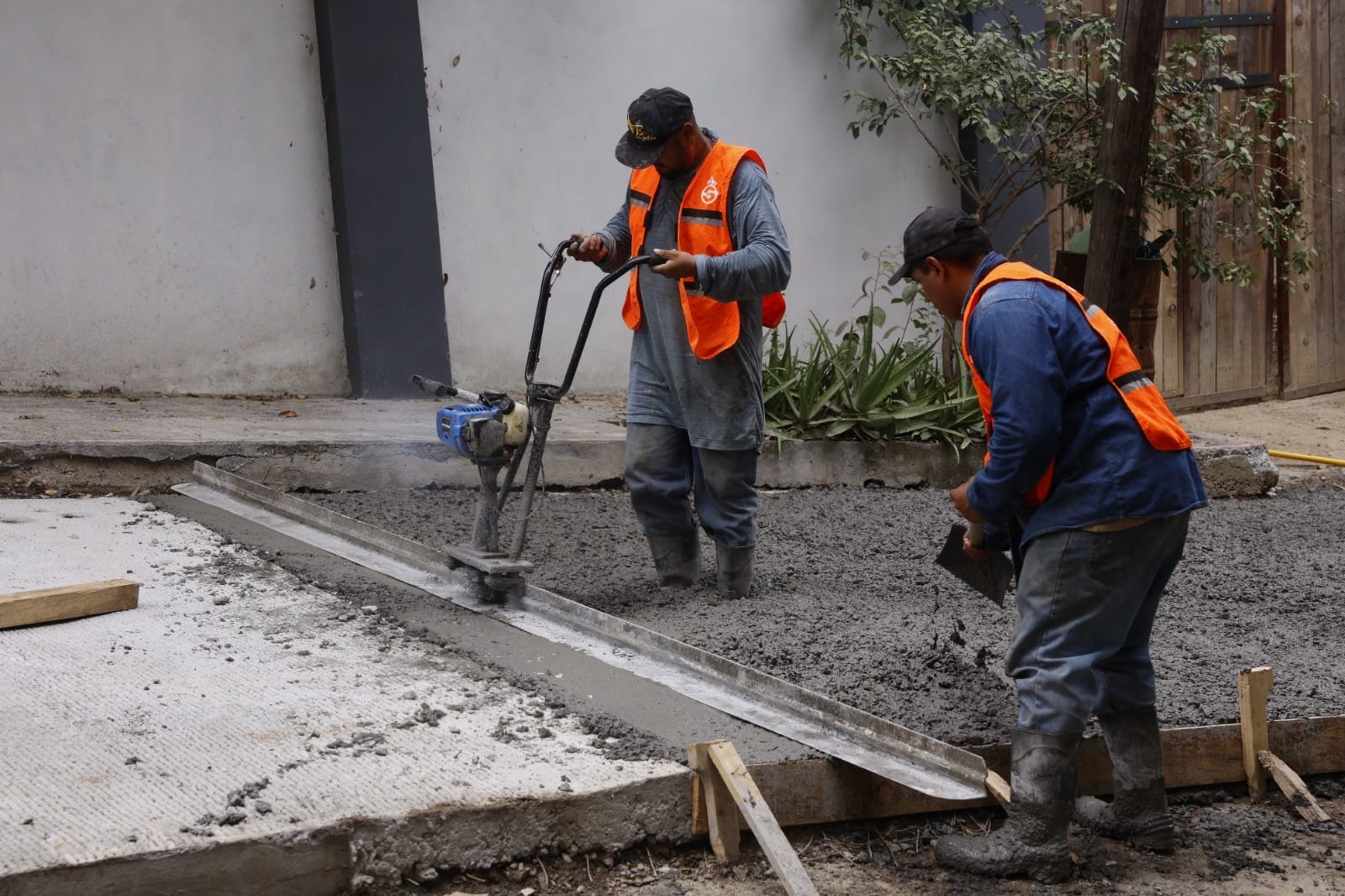 Rehabilita Guadalupe calles de Rincón de la Sierra con concreto hidráulico Rehabilita Guadalupe calles de Rincón de la Sierra con concreto hidráulico