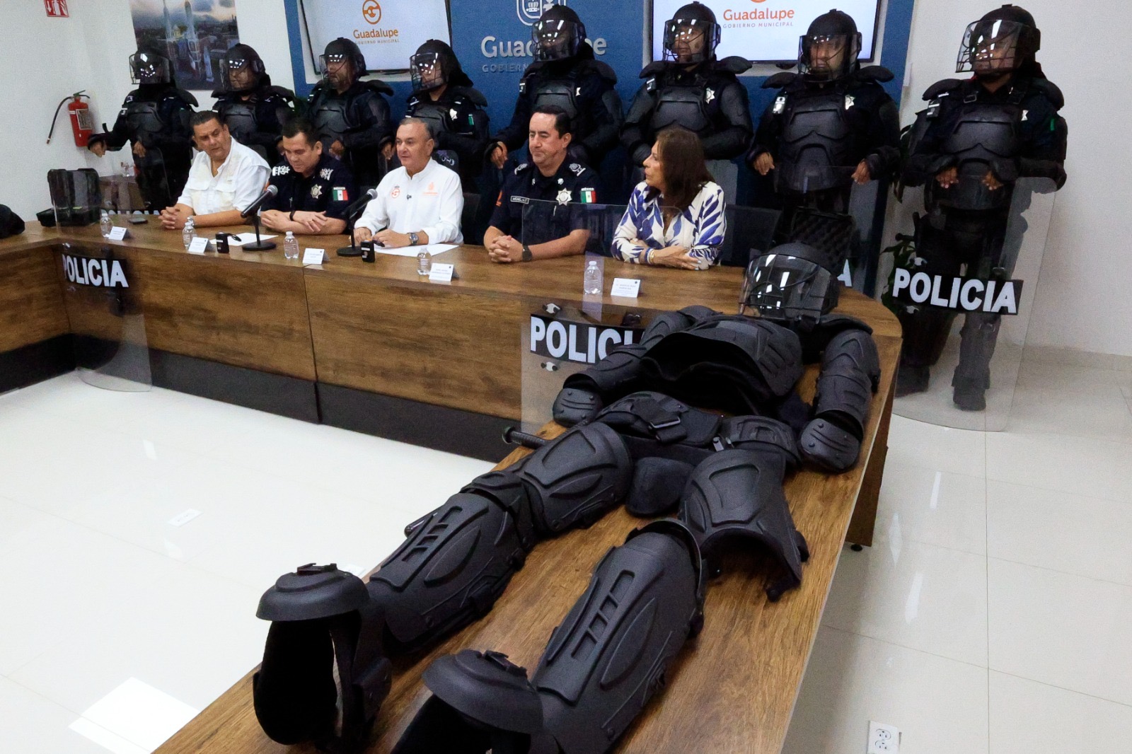 Equipan a Policía de Guadalupe con antimotines Equipan a Policía de Guadalupe con antimotines